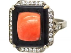 Art Deco 18ct White Gold Coral, Onyx And Diamond Ring 15 Art Deco 18ct White Gold Coral, Onyx And Diamond Ring -Antique Jewellery Company 0b186d67 dsc06299 scaled 1