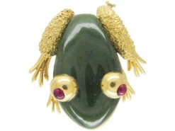 Nephrite Jade & Ruby Frog Brooch