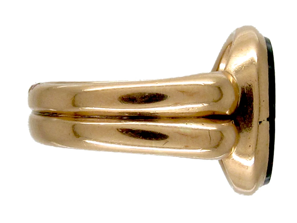 Victorian 15ct Gold & Bloodstone Signet Ring 4 Victorian 15ct Gold & Bloodstone Signet Ring - Image 2