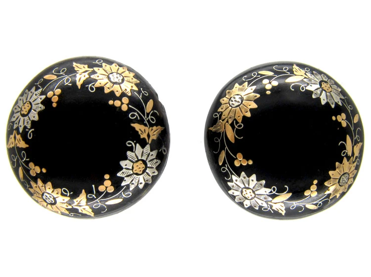 Victorian Round Pique Earrings 3 Victorian Round Pique Earrings