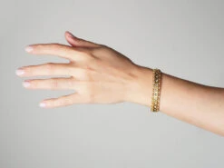 Victorian 18ct Gold Bangle Set With Diamonds & Natural Split Pearls -Antique Jewellery Company 143e6eef nsf08517 scaled 1