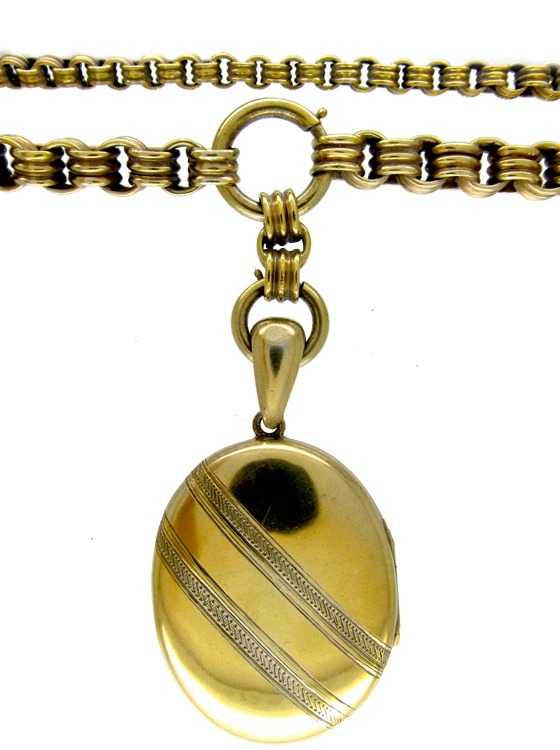Victorian Silver Gilt Locket On Original Silver Gilt Chain 5 Victorian Silver Gilt Locket On Original Silver Gilt Chain - Image 3
