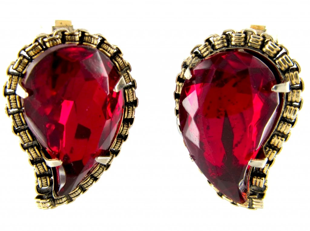 Vintage Paste Leaf Earrings 6 Vintage Paste Leaf Earrings - Image 4