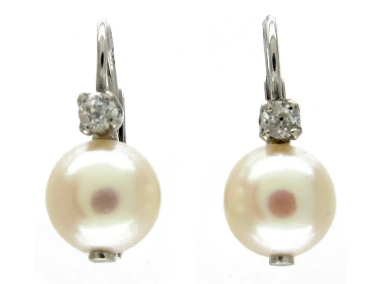 Pearl & Diamond Earrings 3 Pearl & Diamond Earrings
