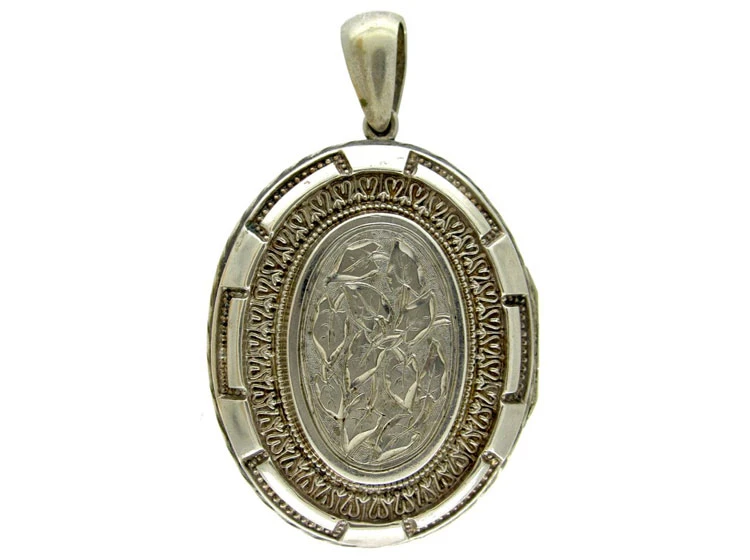 Silver Victorian Double Sided Engraved Locket 3 Silver Victorian Double Sided Engraved Locket