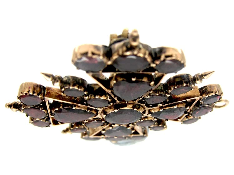 Georgian Flat Cut Garnet Maltese Cross Brooch 5 Georgian Flat Cut Garnet Maltese Cross Brooch - Image 3