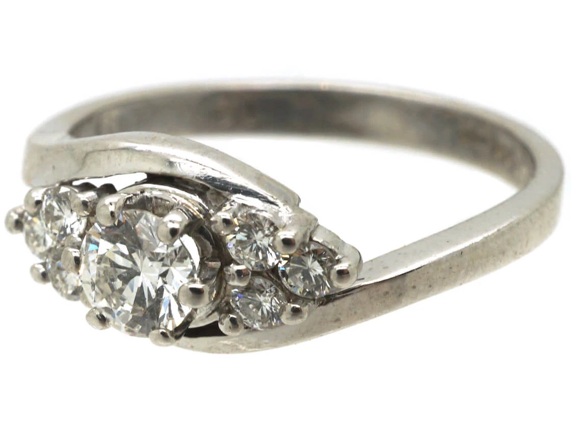 Diamond Single Stone Diamond Ring With Diamonds On Either Side 12 Diamond Single Stone Diamond Ring With Diamonds On Either Side - Image 10