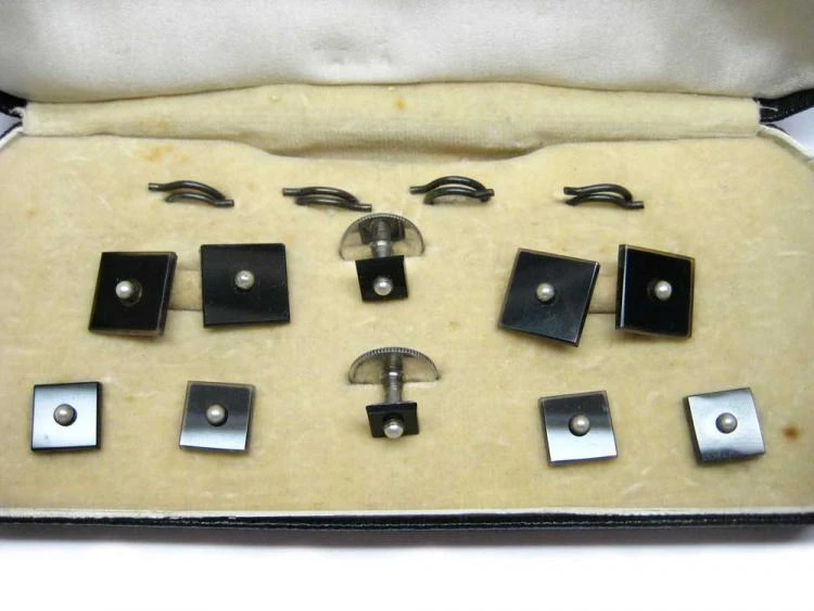 Costume Dress Studs & Cufflinks Set 4 Costume Dress Studs & Cufflinks Set - Image 2