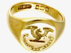 18ct Gold Pegasus Signet Ring 11 18ct Gold Pegasus Signet Ring -Antique Jewellery Company 23e1