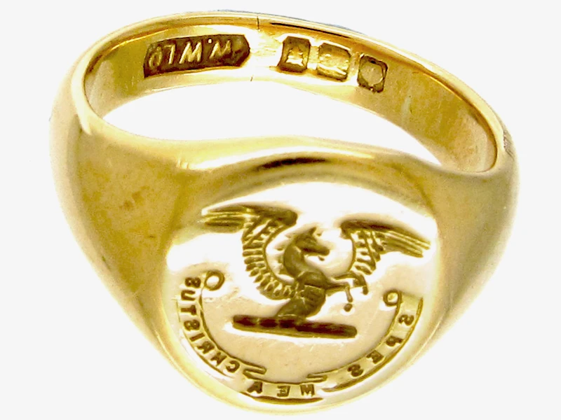 18ct Gold Pegasus Signet Ring 7 18ct Gold Pegasus Signet Ring - Image 5