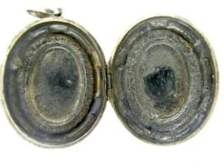 Oval Silver Locket -Antique Jewellery Company 26b1257335120 210