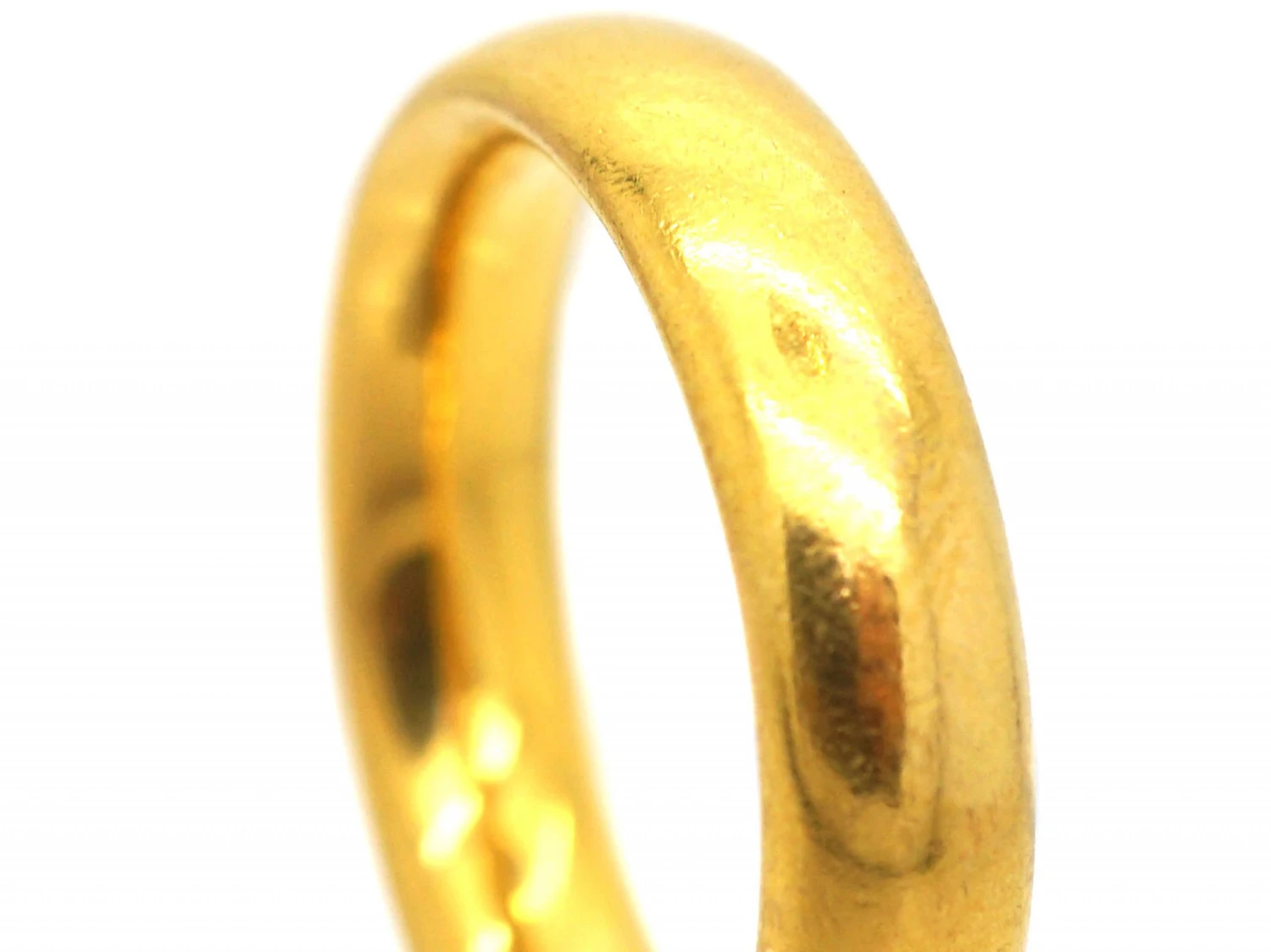 22ct Gold Wide Wedding Ring Assayed In 1929 By Charles Green & Sons 4 22ct Gold Wide Wedding Ring Assayed In 1929 By Charles Green & Sons - Image 2