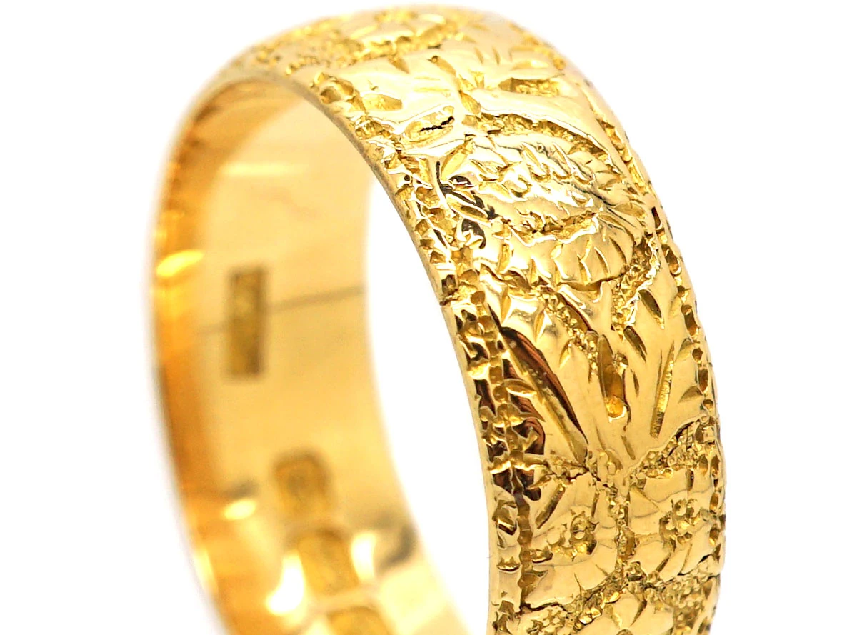 Retro 18ct Gold Wedding Ring With Orange Blossom Design 4 Retro 18ct Gold Wedding Ring With Orange Blossom Design - Image 2