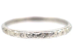 Art Deco Platinum Wedding Ring Engraved With Flowers & Leaves -Antique Jewellery Company 2a9c52da dsc04813 scaled 1