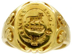 18ct Gold Signet Ring With The Motto ‘Love Serves’