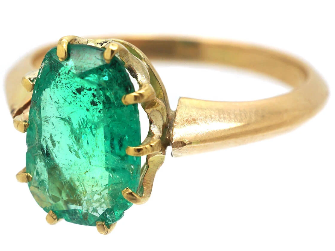 Edwardian 18ct Gold & Emerald Ring 8 Edwardian 18ct Gold & Emerald Ring - Image 6