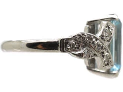 18ct White Gold Rectangular Aquamarine & Diamond Ring 13 18ct White Gold Rectangular Aquamarine & Diamond Ring -Antique Jewellery Company 352d724d dsc01000