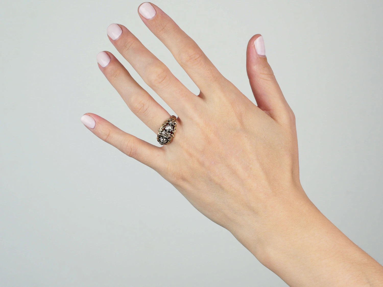 Georgian 15ct Gold & Silver, Cushion Cut Diamond Three Stone Ring 4 Georgian 15ct Gold & Silver, Cushion Cut Diamond Three Stone Ring - Image 2