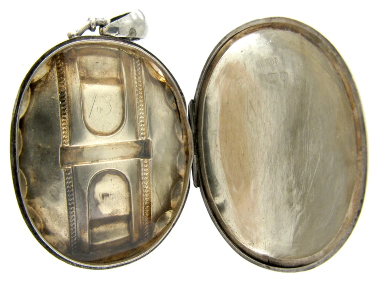 Victorian Silver Buckle Design Locket 5 Victorian Silver Buckle Design Locket - Image 3