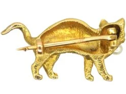 Edwardian 18ct Gold Cat Brooch With A Pearl Collar -Antique Jewellery Company 3c4753df dsc00091 scaled 1