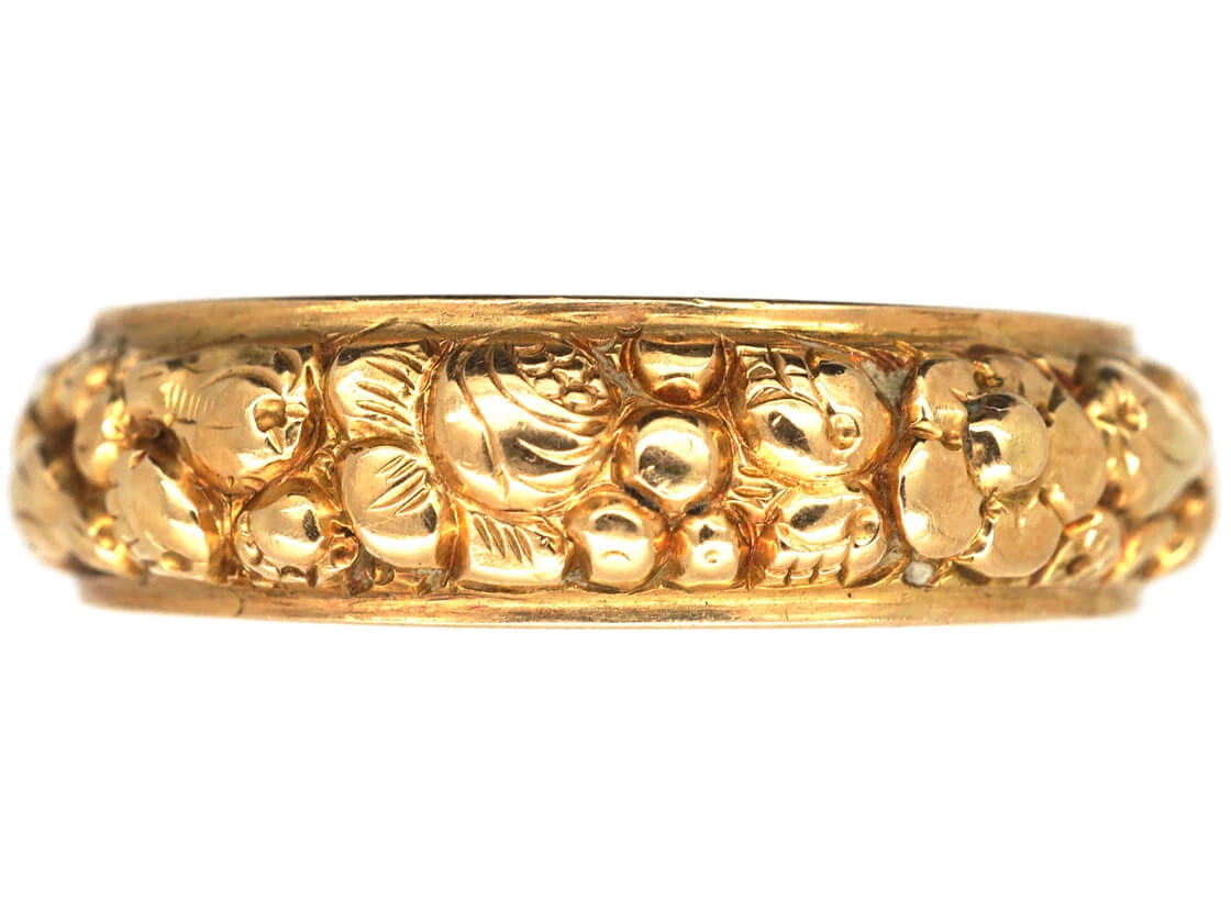 Georgian 18ct Gold Repoussé Band Ring With Hidden Locket Compartment 3 Georgian 18ct Gold Repoussé Band Ring With Hidden Locket Compartment