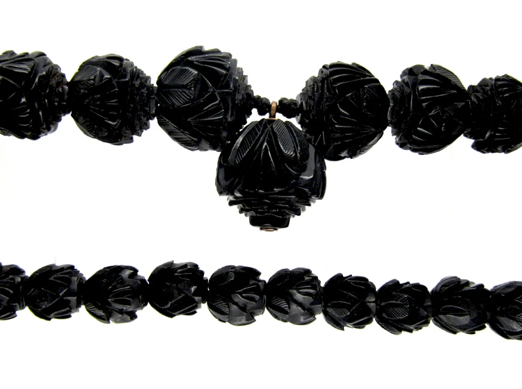 Carved Jet Victorian Bead Necklace 6 Carved Jet Victorian Bead Necklace - Image 4