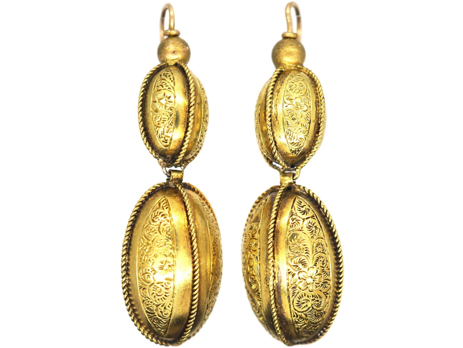 Victorian 15ct Gold Drop Earrings With Gold Rope & Engraved Detail 3 Victorian 15ct Gold Drop Earrings With Gold Rope & Engraved Detail