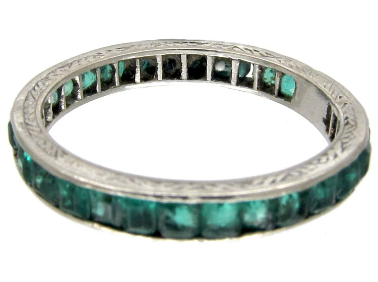 Emerald 18ct White Gold Eternity Ring 4 Emerald 18ct White Gold Eternity Ring - Image 2