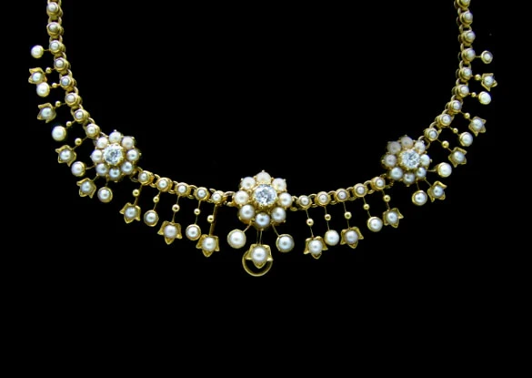 Split-Pearl & Diamond Necklace 3 Split-Pearl & Diamond Necklace