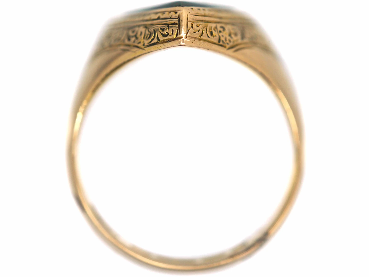 Victorian 15ct Gold Signet Ring With Kite Shaped Bloodstone 6 Victorian 15ct Gold Signet Ring With Kite Shaped Bloodstone - Image 4