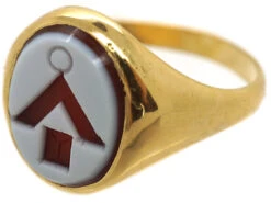 14ct Gold Signet Ring With Carnelian Masonic Intaglio -Antique Jewellery Company 6a6c02b4 dsc06208