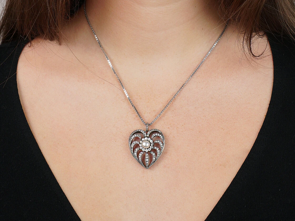 Diamond, Natural Pearl & Rock Crystal Edwardian Heart Pendant 8 Diamond, Natural Pearl & Rock Crystal Edwardian Heart Pendant - Image 6