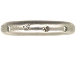 14ct White Gold Ring Set With Diamonds