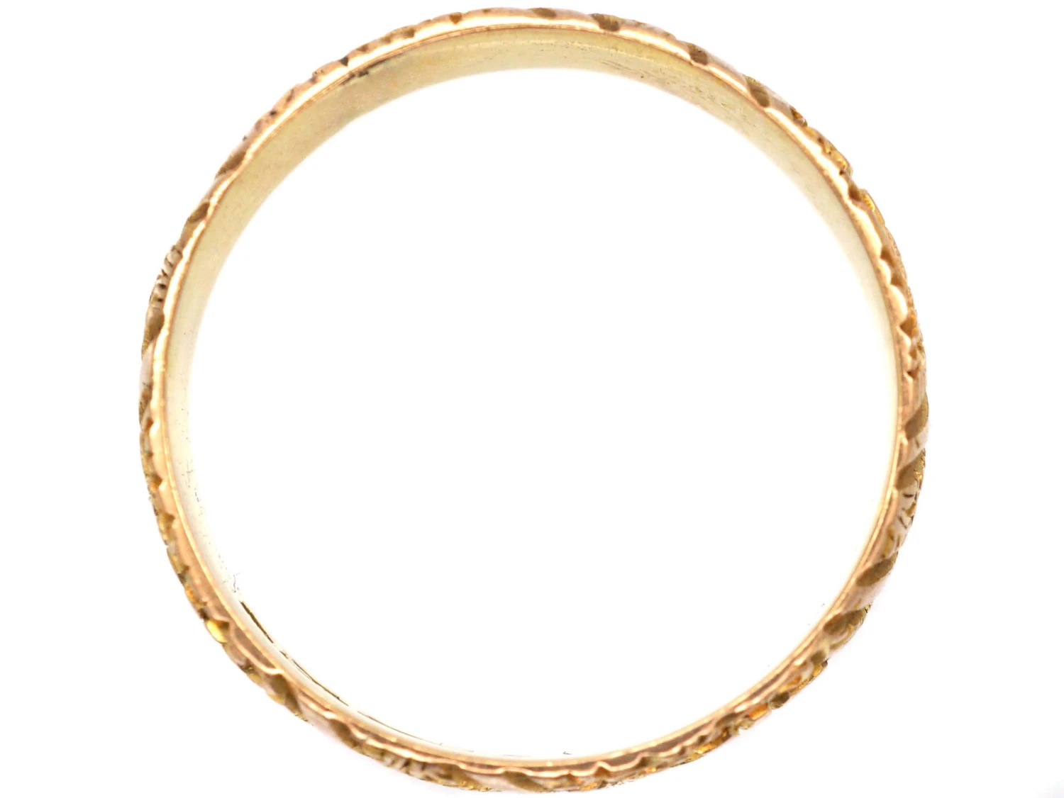 Victorian 9ct Gold Wedding Band With Incised Flower Decoration 5 Victorian 9ct Gold Wedding Band With Incised Flower Decoration - Image 3