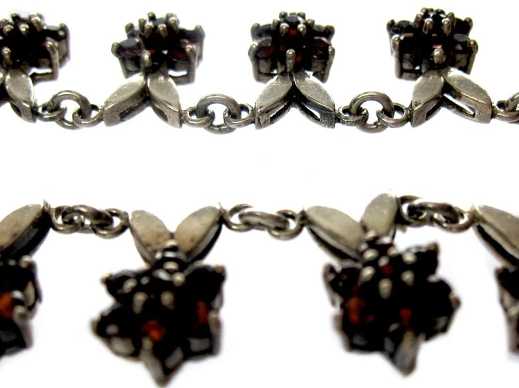 Silver & Garnet Flowers Motif Necklace 5 Silver & Garnet Flowers Motif Necklace - Image 3