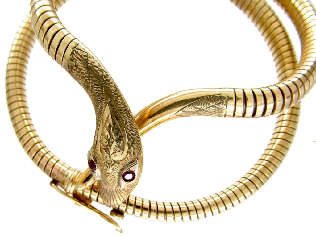 Gold Snake Necklace 5 Gold Snake Necklace - Image 3