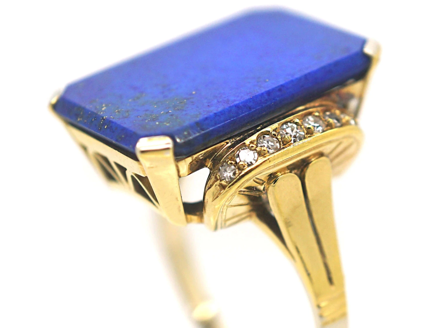 14ct Gold Lapis & Diamond Tablet Ring 5 14ct Gold Lapis & Diamond Tablet Ring - Image 3