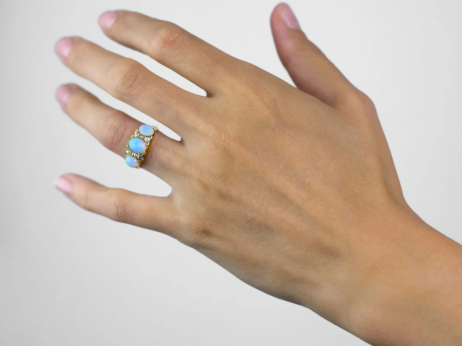 Victorian 18ct Gold, Three Stone Opal & Diamond Ring 4 Victorian 18ct Gold, Three Stone Opal & Diamond Ring - Image 2