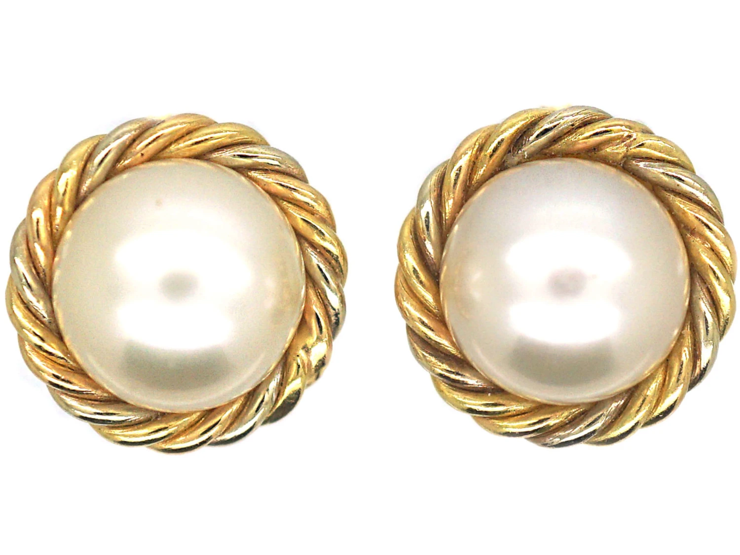 18ct Gold & Cultured Pearl Screw On Earrings 3 18ct Gold & Cultured Pearl Screw On Earrings