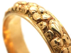 Georgian 18ct Gold Repoussé Band Ring With Hidden Locket Compartment 11 Georgian 18ct Gold Repoussé Band Ring With Hidden Locket Compartment -Antique Jewellery Company 95ac3302 dsc07762