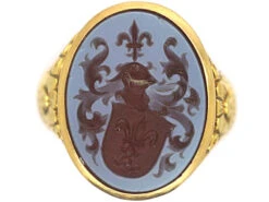 Victorian 18ct Gold Carnelian Intaglio Of A Crest Signet Ring