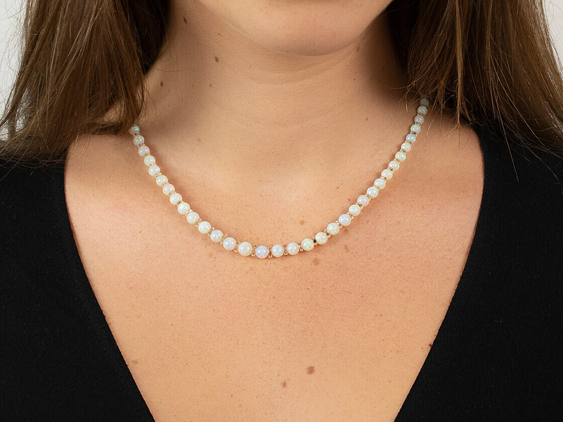 Edwardian Graduated Opal Bead Necklace With 9ct White Gold Clasp 8 Edwardian Graduated Opal Bead Necklace With 9ct White Gold Clasp - Image 6