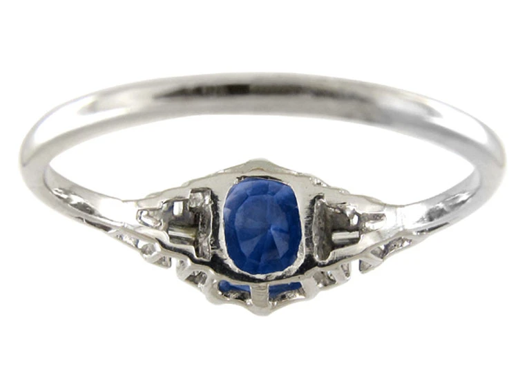 Diamond & Sapphire Art Deco Ring 5 Diamond & Sapphire Art Deco Ring - Image 3
