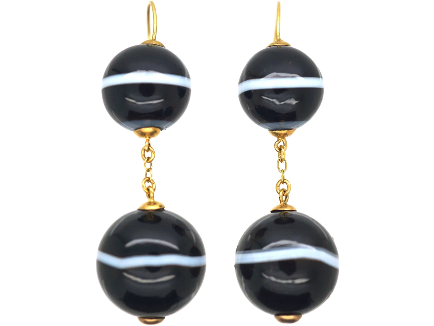 Victorian 15ct Gold & Banded Sardonyx Earrings 3 Victorian 15ct Gold & Banded Sardonyx Earrings
