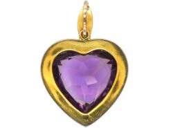 Edwardian 15ct Gold Heart Set With A Heart Shaped Amethyst & Natural Split Pearls -Antique Jewellery Company 9cf19394 dsc01330 scaled 1