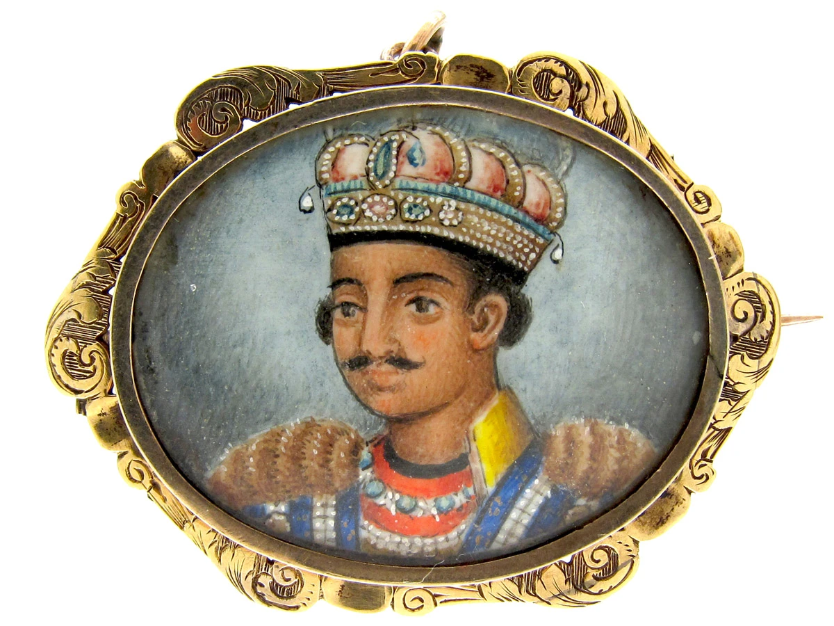 15ct Gold Nawab Of Lucknau Portrait Brooch 3 15ct Gold Nawab Of Lucknau Portrait Brooch