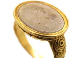 Georgian 18ct Gold Ring With Intaglio Of Centurion’s Head -Antique Jewellery Company DSC00296