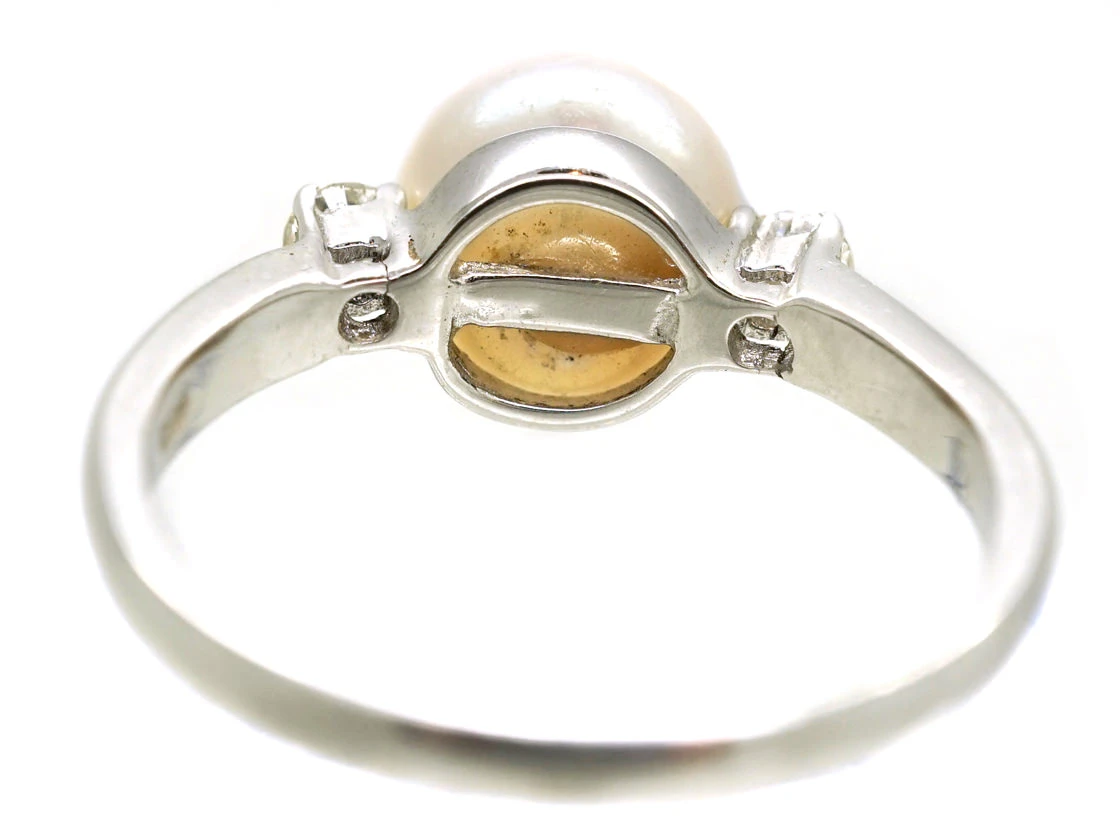 18ct White Gold Pearl & Diamond Ring 8 18ct White Gold Pearl & Diamond Ring - Image 6