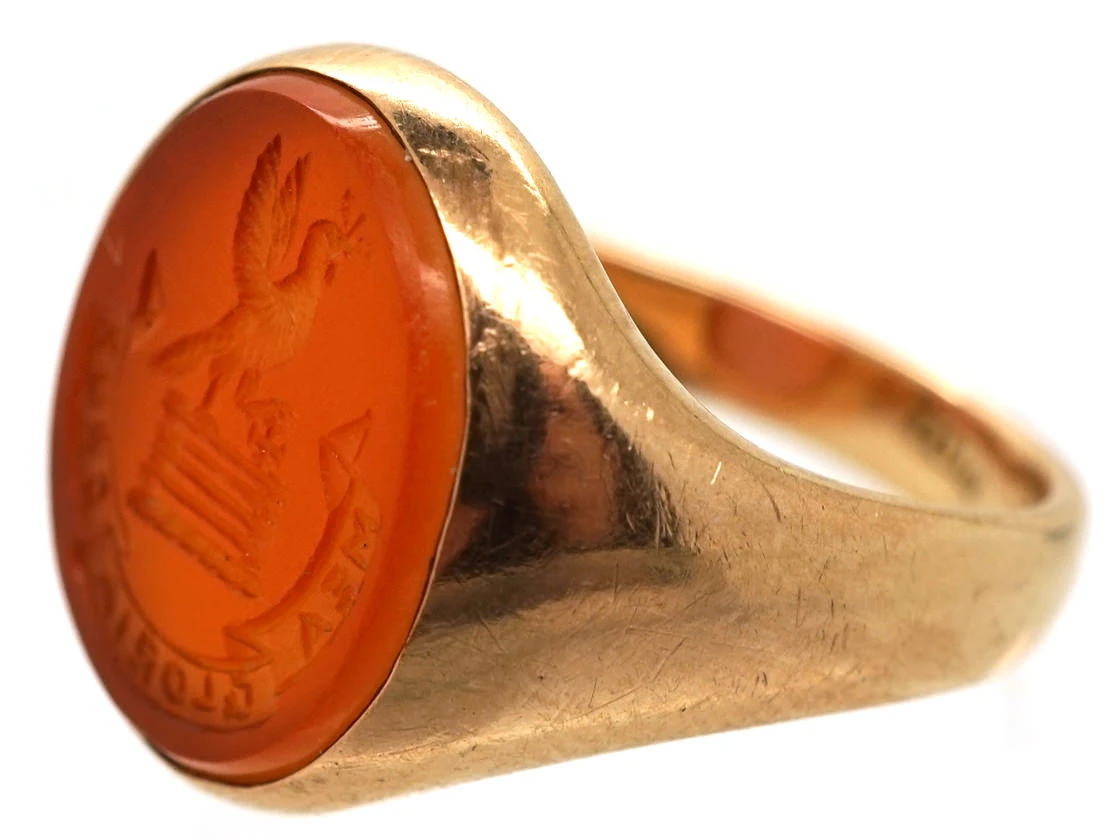 9ct Gold & Carnelian Intaglio With Crest Signet Ring 9 9ct Gold & Carnelian Intaglio With Crest Signet Ring - Image 7