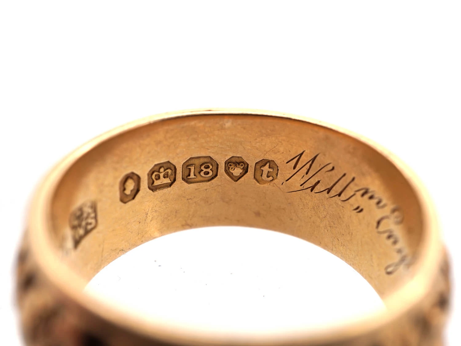 18ct Gold Memorial Ring Dated 1843 13 18ct Gold Memorial Ring Dated 1843 - Image 11